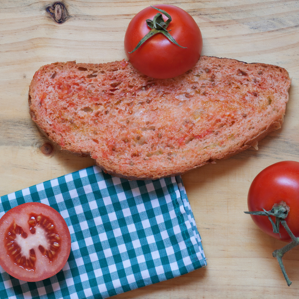 Pan con Tomate